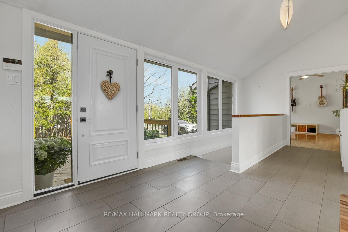 Photo 11 of 667 Richmond Road, Beckwith, Beckwith Twp — HOMEH