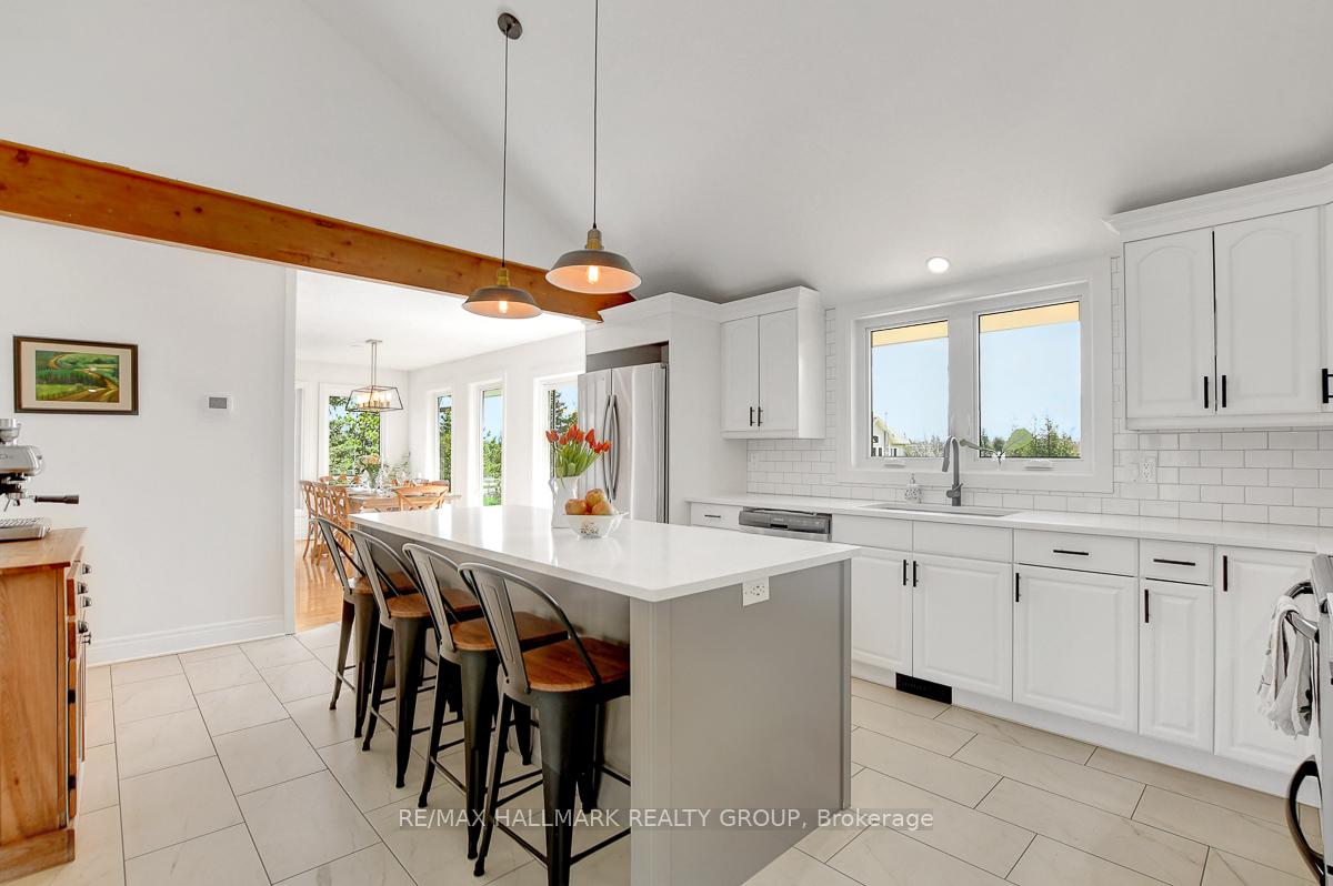 Photo 16 of 667 Richmond Road, Beckwith, Beckwith Twp — HOMEH