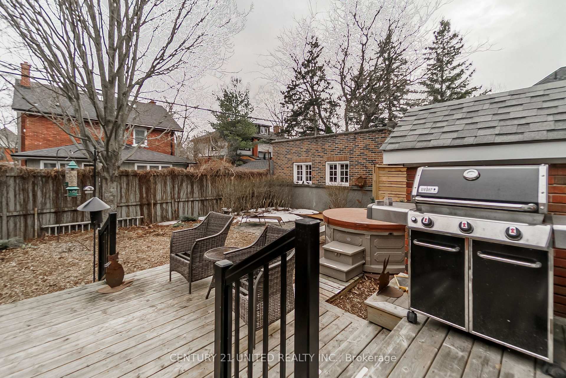 Photo 33 of 507 Hunter Street W, Peterborough, Town Ward 3 — HOMEH