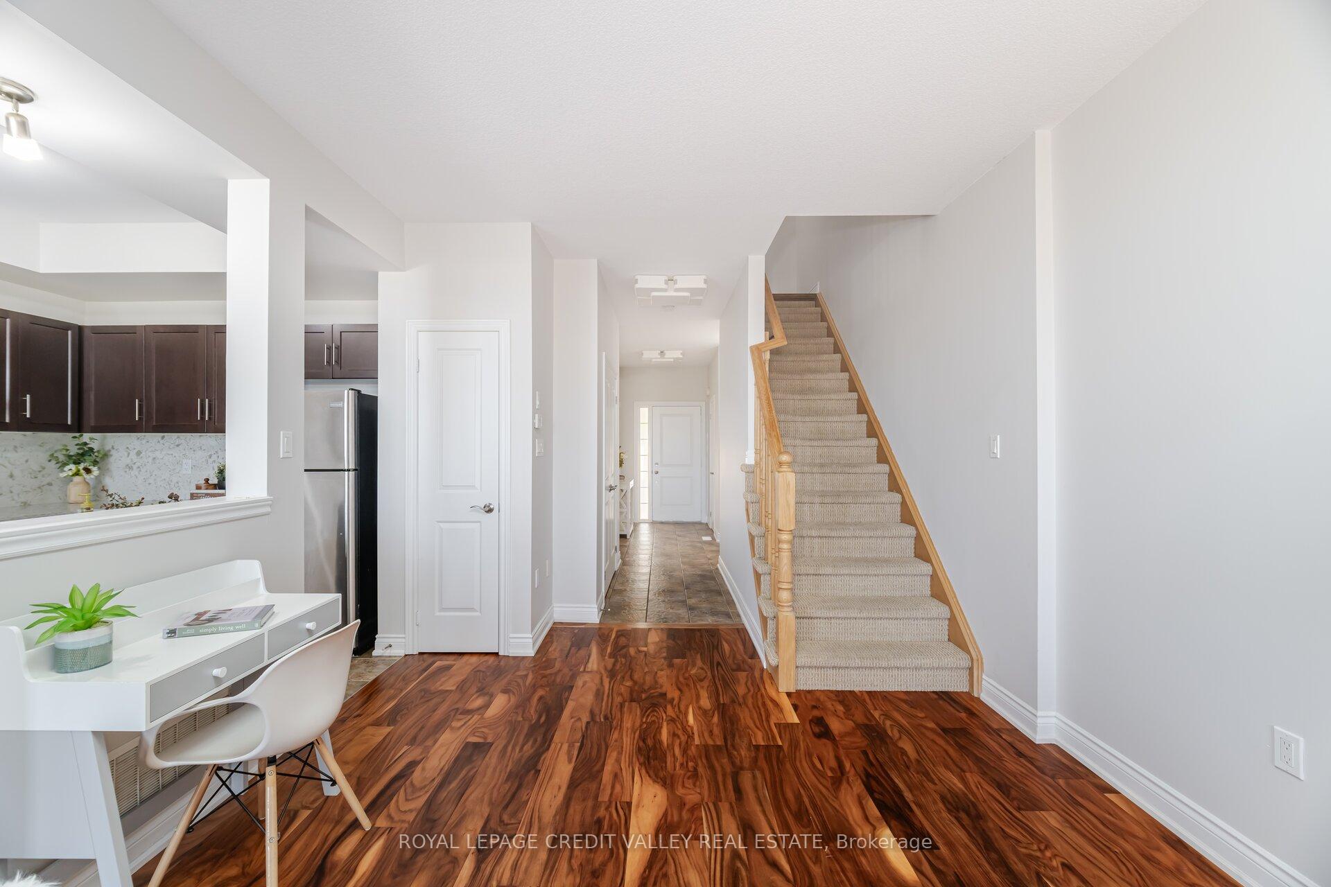 Photo 6 of Unit 12, 7 Lakelawn Road, Grimsby, Grimsby Beach — HOMEH