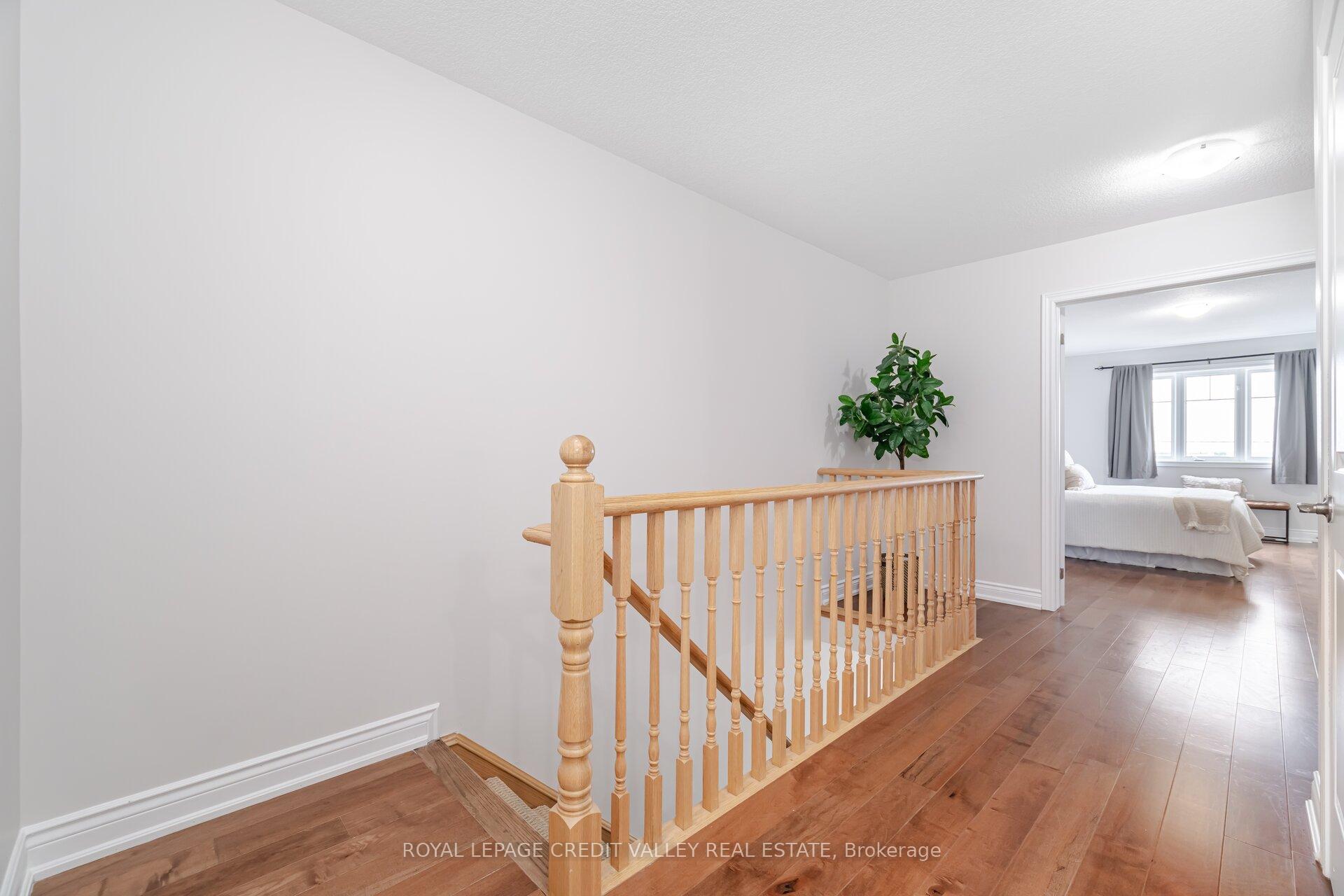 Photo 19 of Unit 12, 7 Lakelawn Road, Grimsby, Grimsby Beach — HOMEH