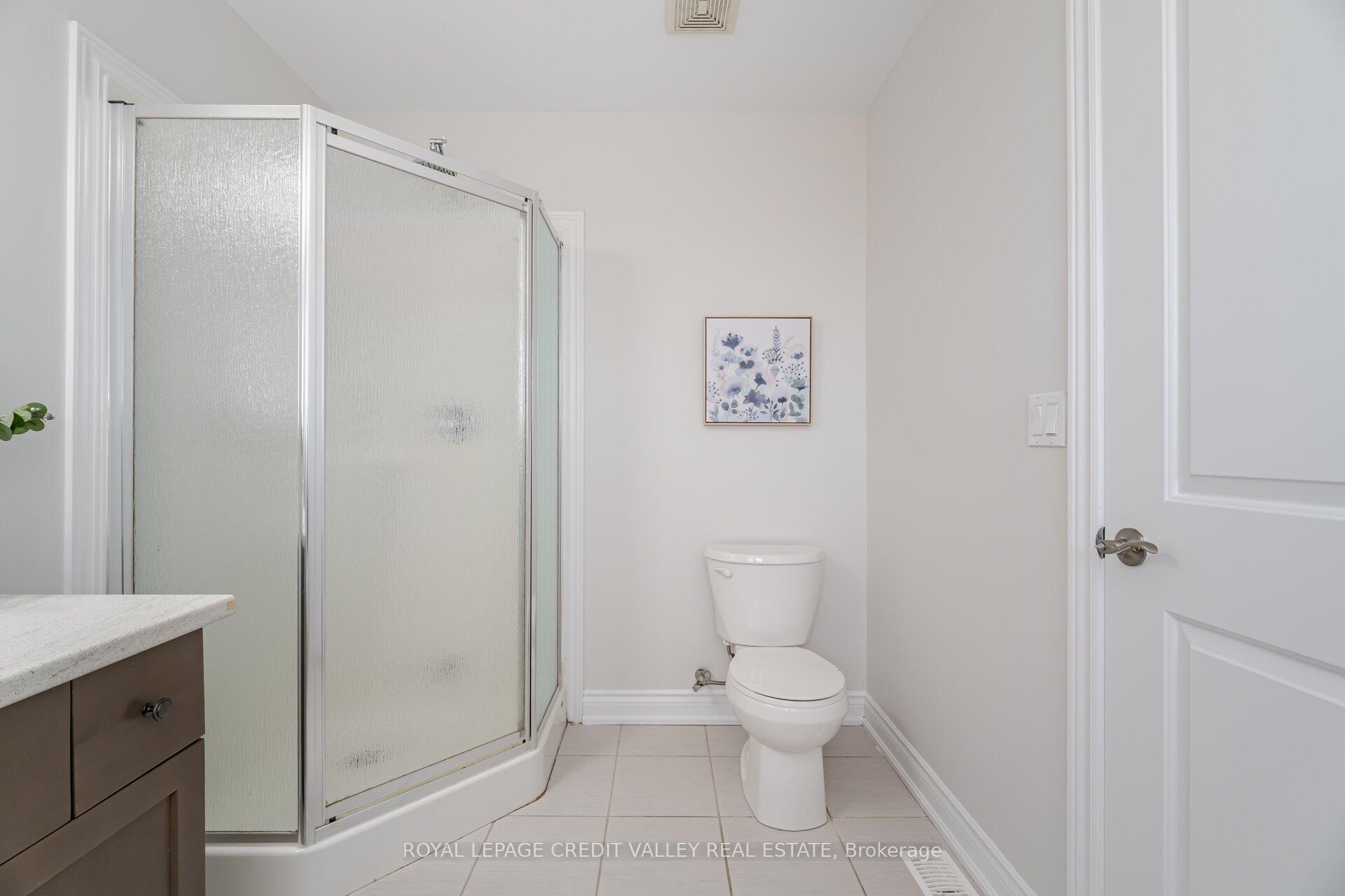 Photo 25 of Unit 12, 7 Lakelawn Road, Grimsby, Grimsby Beach — HOMEH