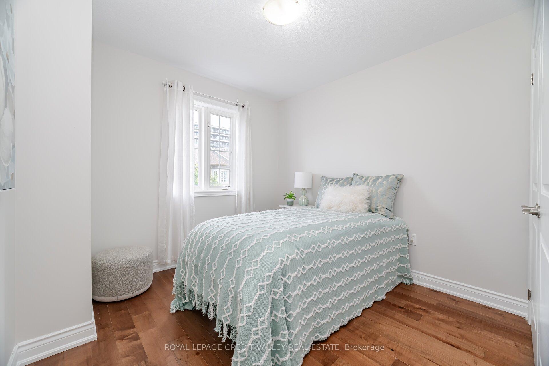 Photo 28 of Unit 12, 7 Lakelawn Road, Grimsby, Grimsby Beach — HOMEH