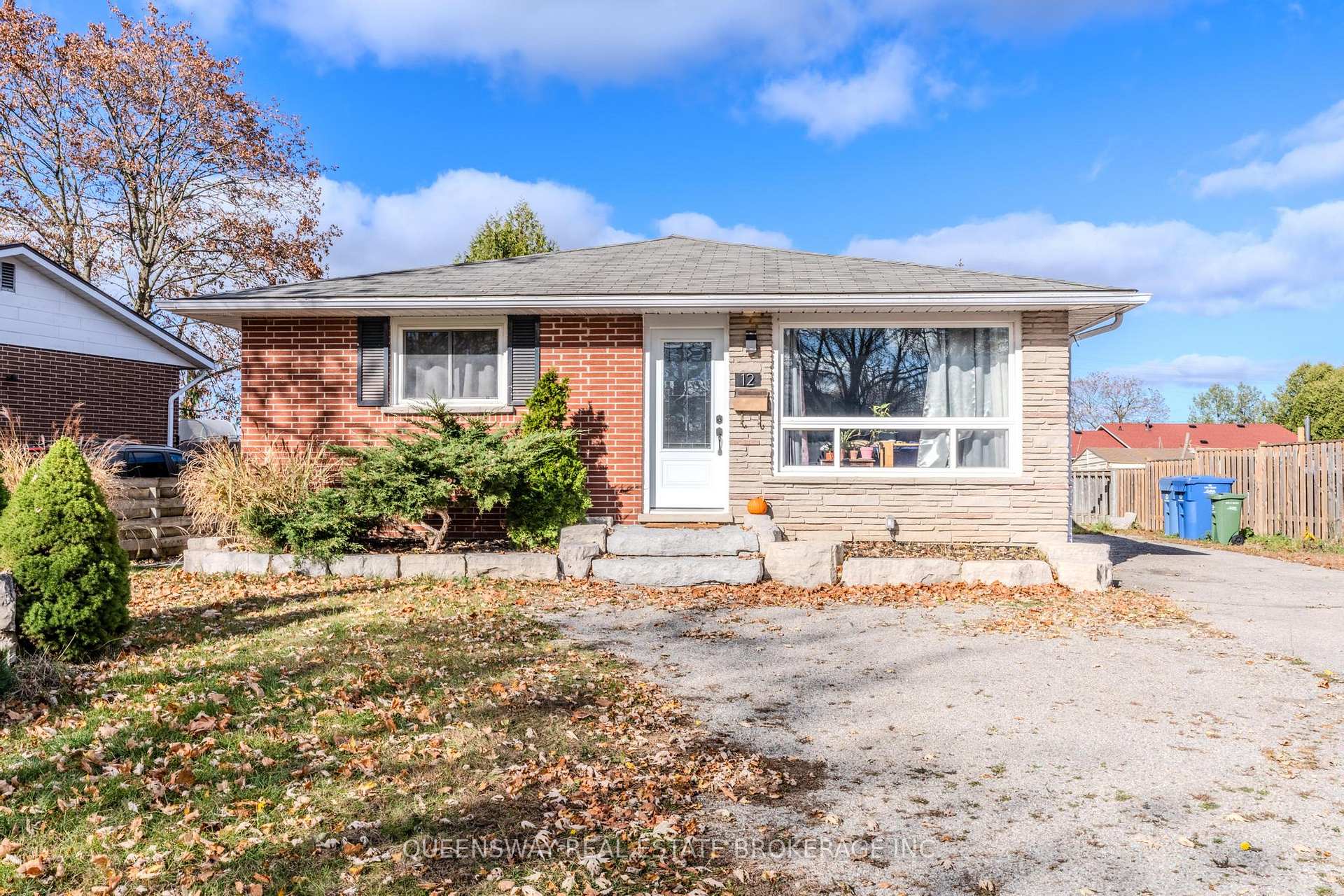 Front of Unit Lower, 12 Argyle Drive