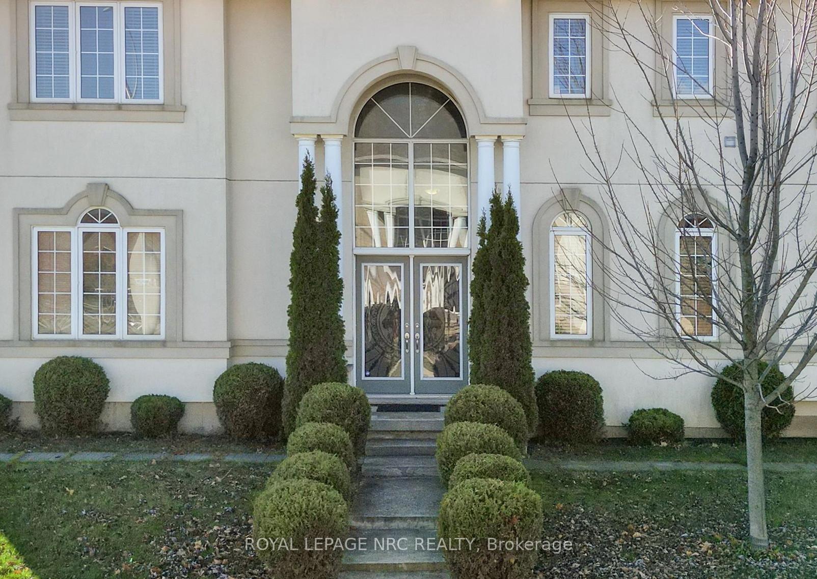 Photo 4 of 78 Irwin Avenue, Hamilton, Ancaster — HOMEH