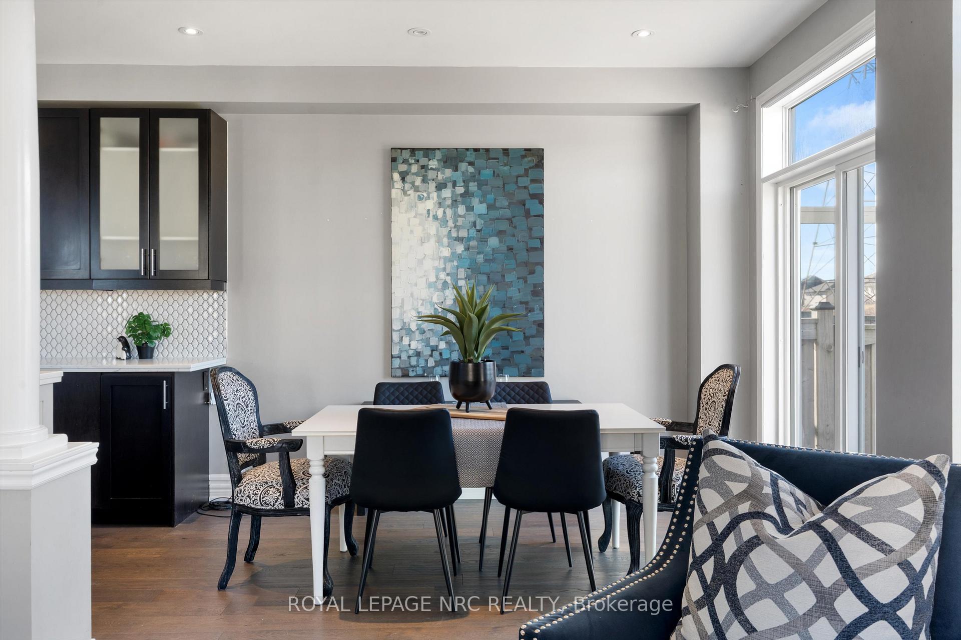 Photo 17 of 78 Irwin Avenue, Hamilton, Ancaster — HOMEH