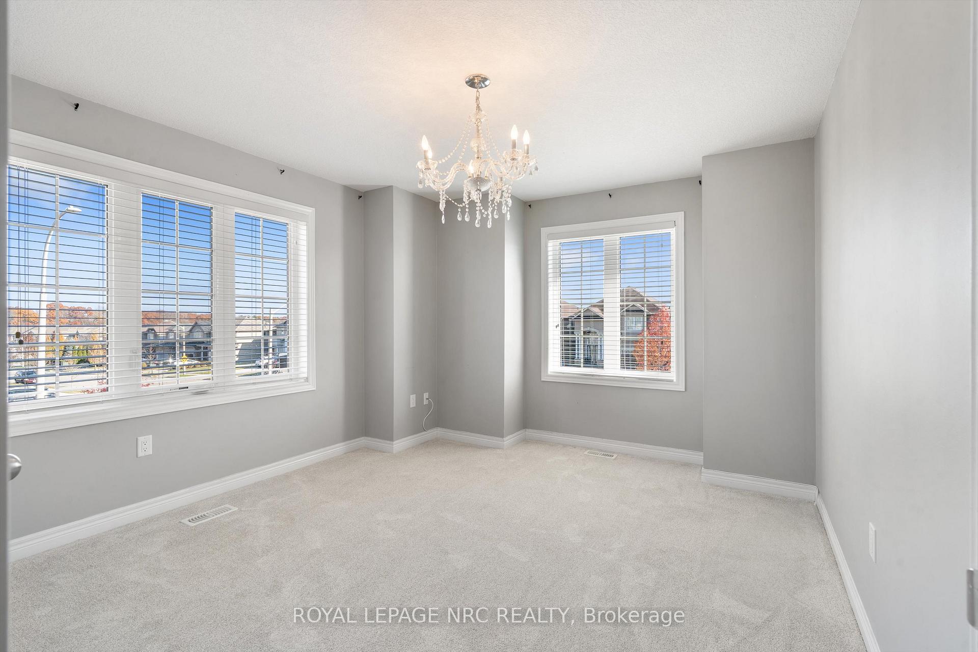 Photo 30 of 78 Irwin Avenue, Hamilton, Ancaster — HOMEH