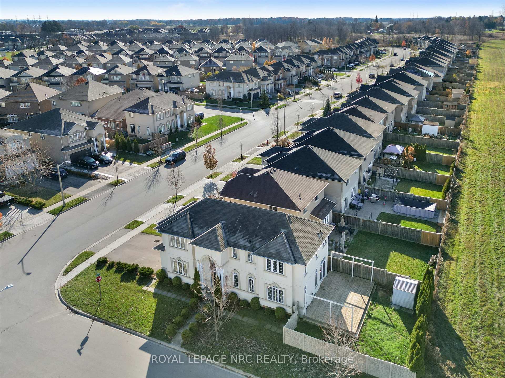 Photo 42 of 78 Irwin Avenue, Hamilton, Ancaster — HOMEH