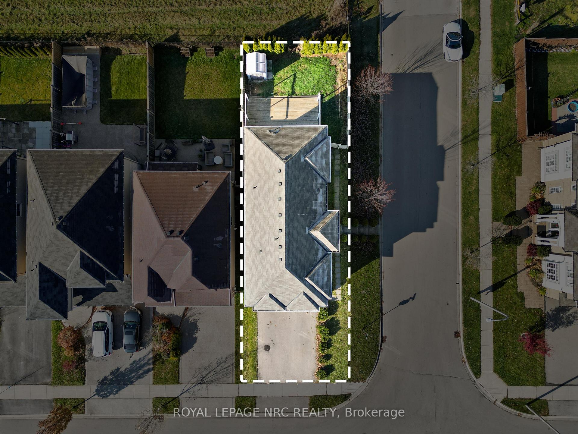 Photo 43 of 78 Irwin Avenue, Hamilton, Ancaster — HOMEH