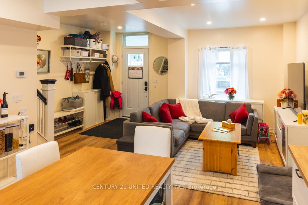 Photo 9 of 585 Paterson Street, Peterborough, Town Ward 3 — HOMEH