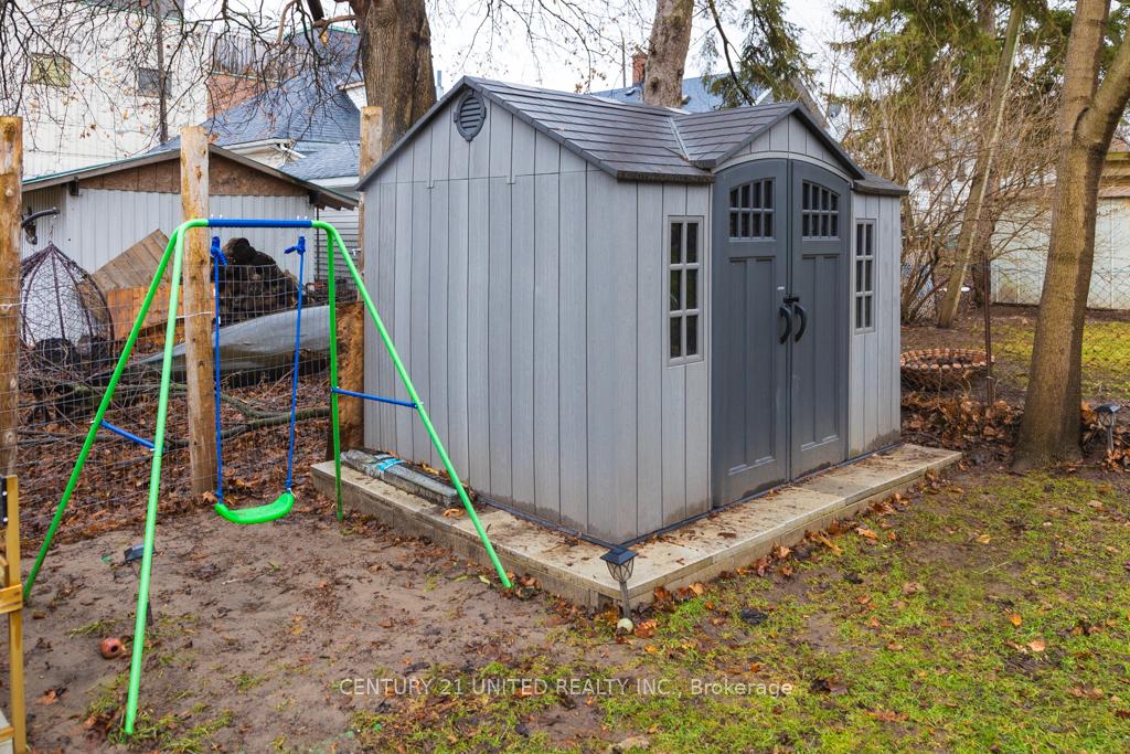 Photo 22 of 585 Paterson Street, Peterborough, Town Ward 3 — HOMEH