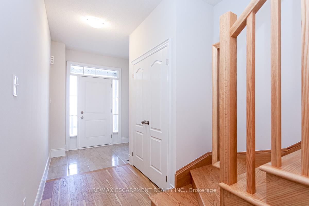 Photo 2 of 43 Jell Street, Guelph, Kortright East — HOMEH