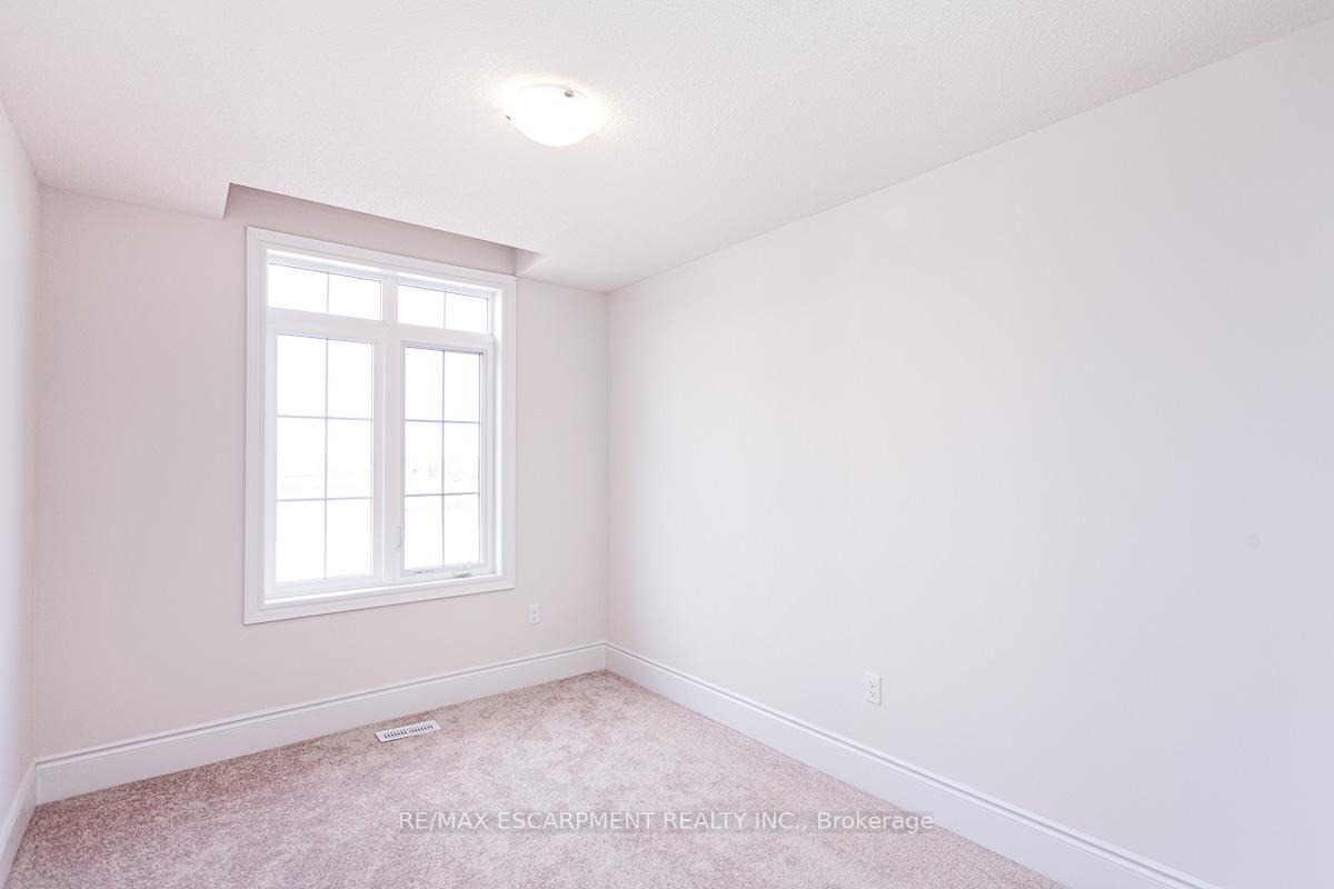 Photo 14 of 43 Jell Street, Guelph, Kortright East — HOMEH
