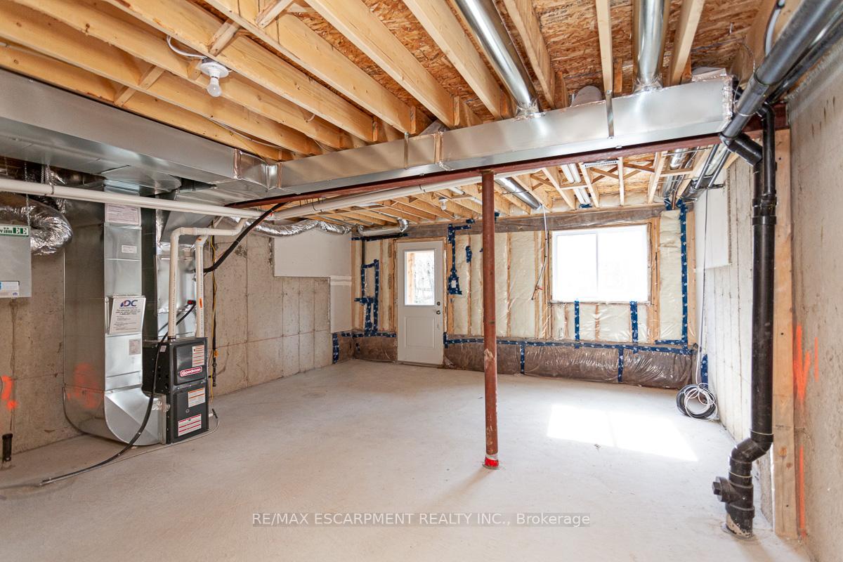 Photo 17 of 43 Jell Street, Guelph, Kortright East — HOMEH