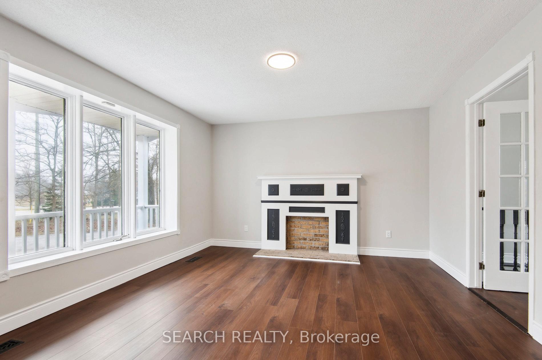 Photo 8 of 680 Hwy #56, Toronto, Keelesdale-Eglinton West — HOMEH