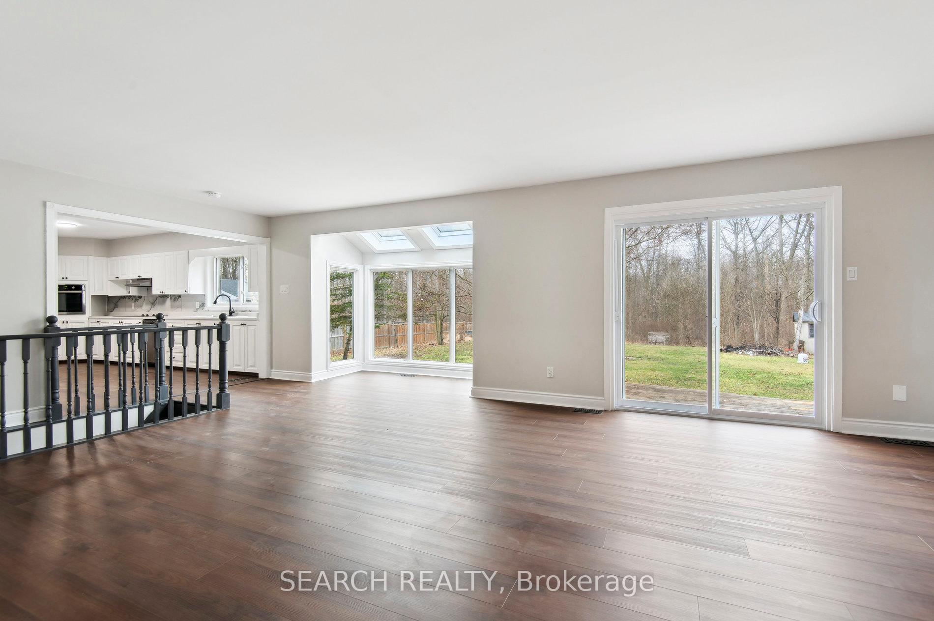Photo 13 of 680 Hwy #56, Toronto, Keelesdale-Eglinton West — HOMEH