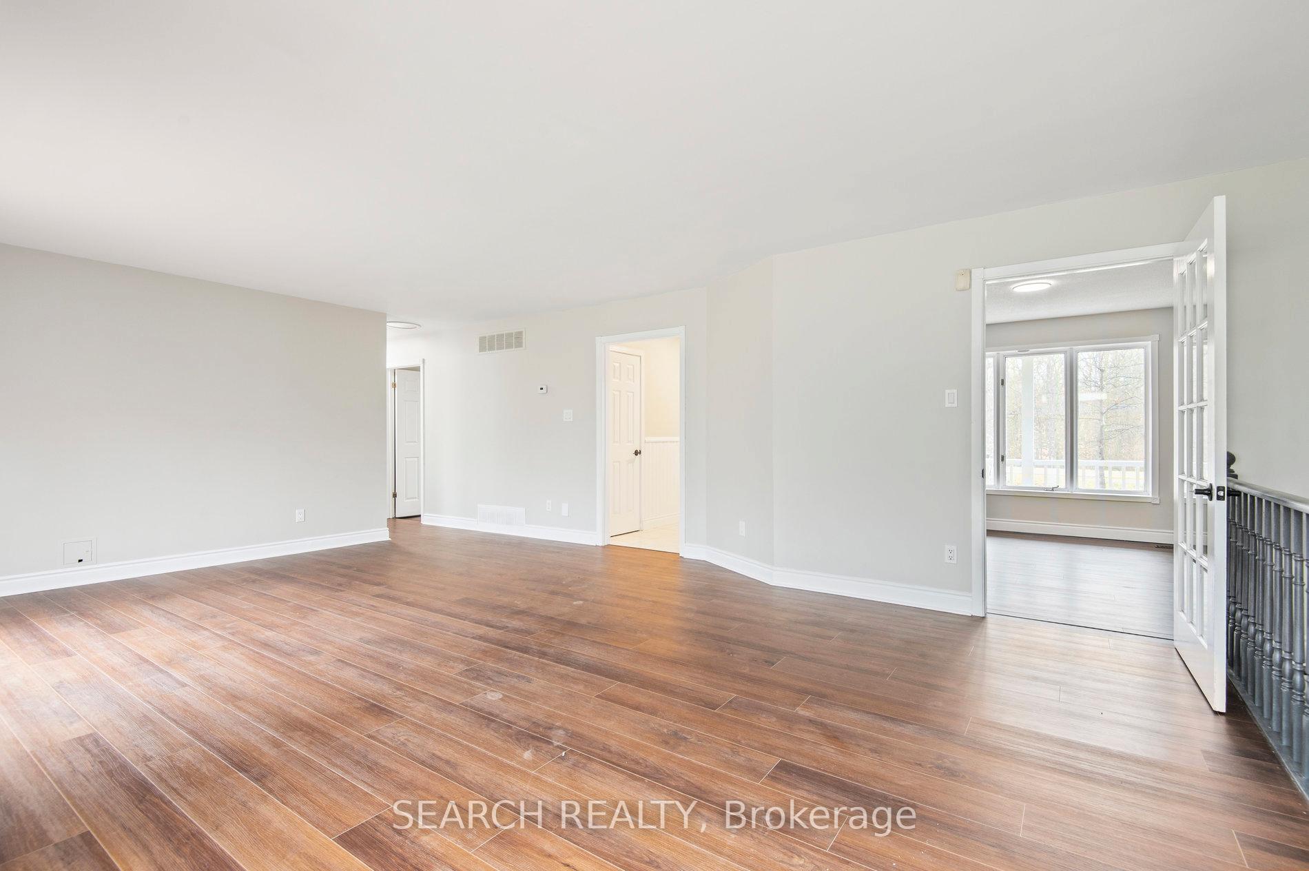 Photo 16 of 680 Hwy #56, Toronto, Keelesdale-Eglinton West — HOMEH