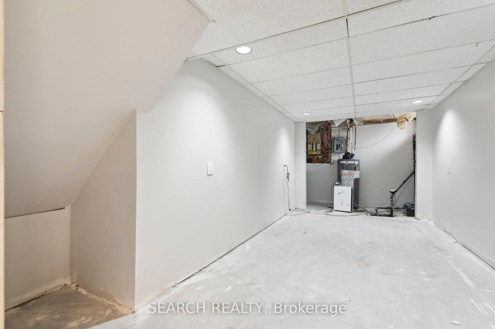 Photo 43 of 680 Hwy #56, Toronto, Keelesdale-Eglinton West — HOMEH