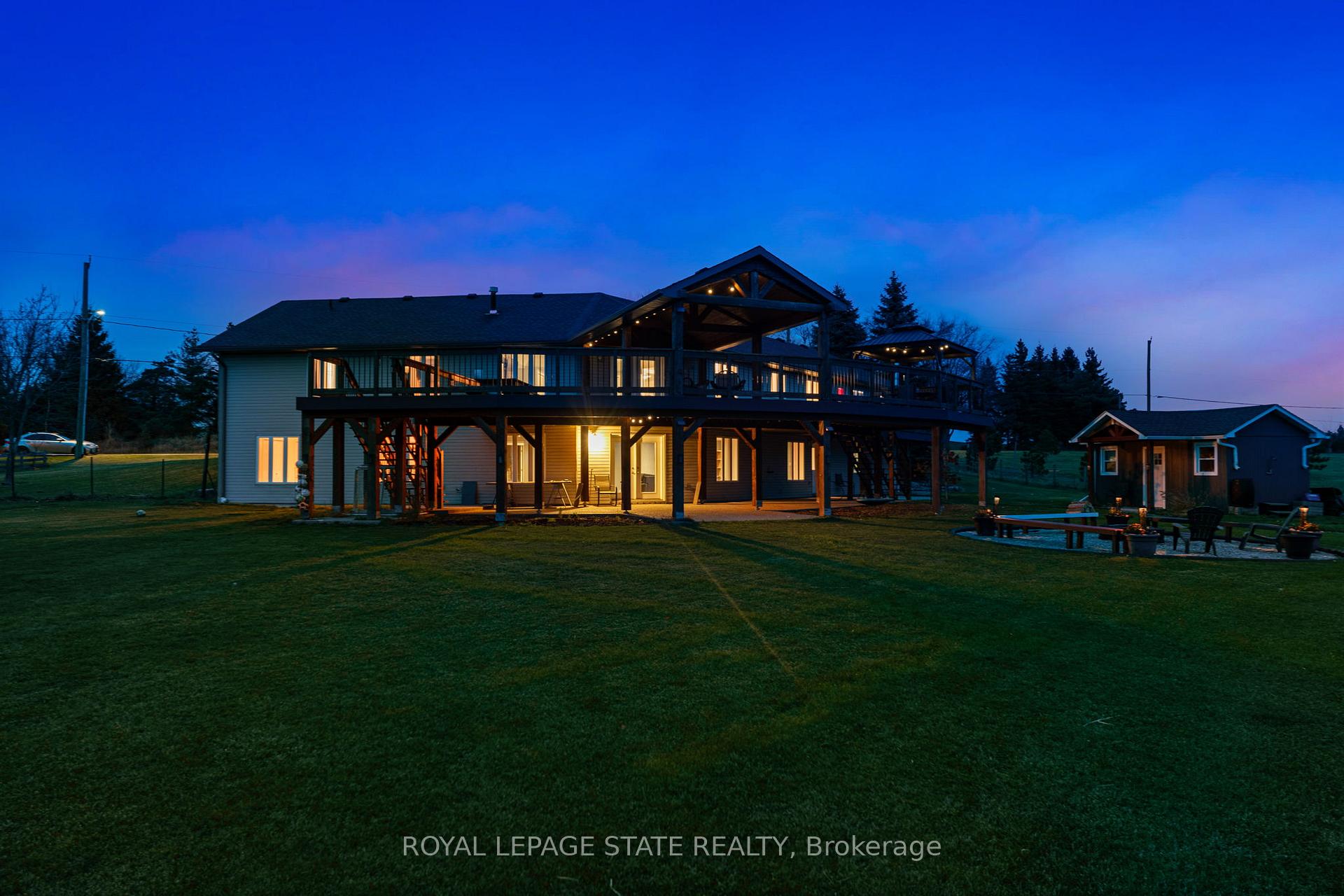 Photo 4 of 621 Ridge Road W, Grimsby, Grimsby Escarpment — HOMEH