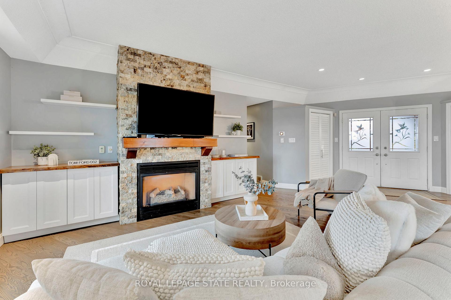Photo 10 of 621 Ridge Road W, Grimsby, Grimsby Escarpment — HOMEH
