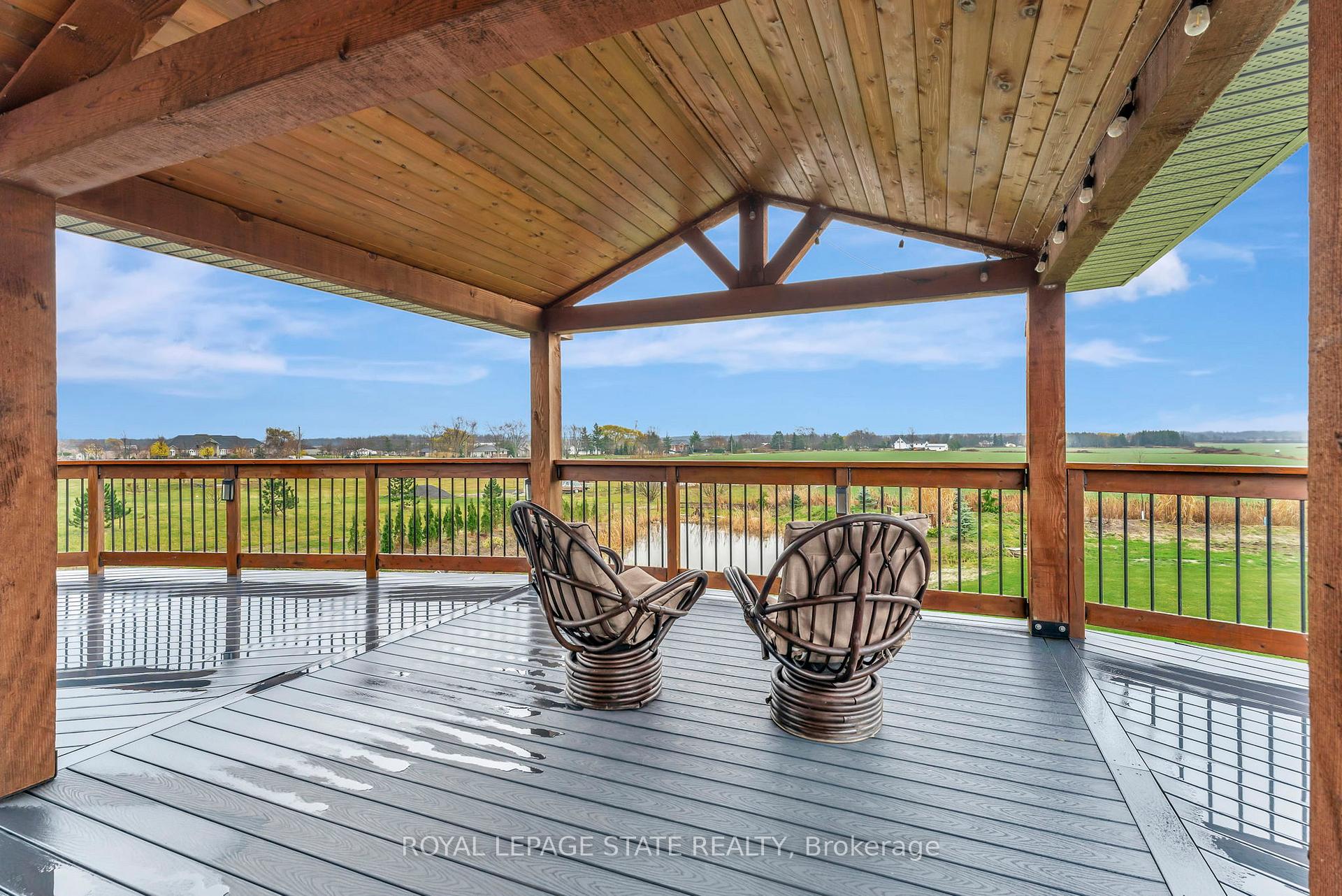 Photo 38 of 621 Ridge Road W, Grimsby, Grimsby Escarpment — HOMEH