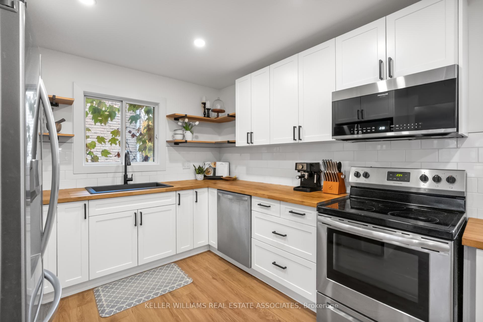 Photo 12 of 266 Coxe Boulevard, Milton, Timberlea — HOMEH