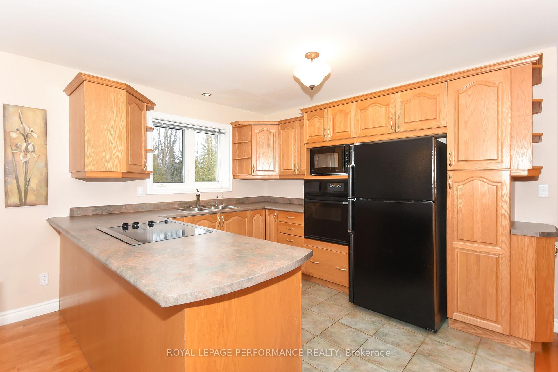 Photo 5 of 8355 Nashdale Drive, Ottawa, Osgoode Twp North of Reg Rd 6 — HOMEH