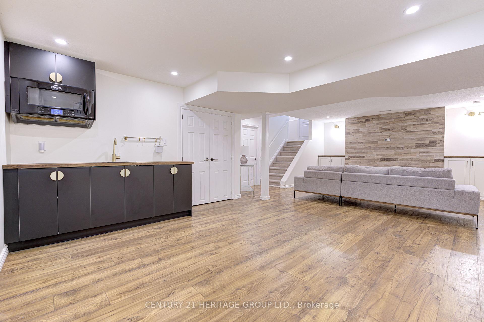 Photo 18 of 28 Udell Way, Grimsby, Grimsby East — HOMEH