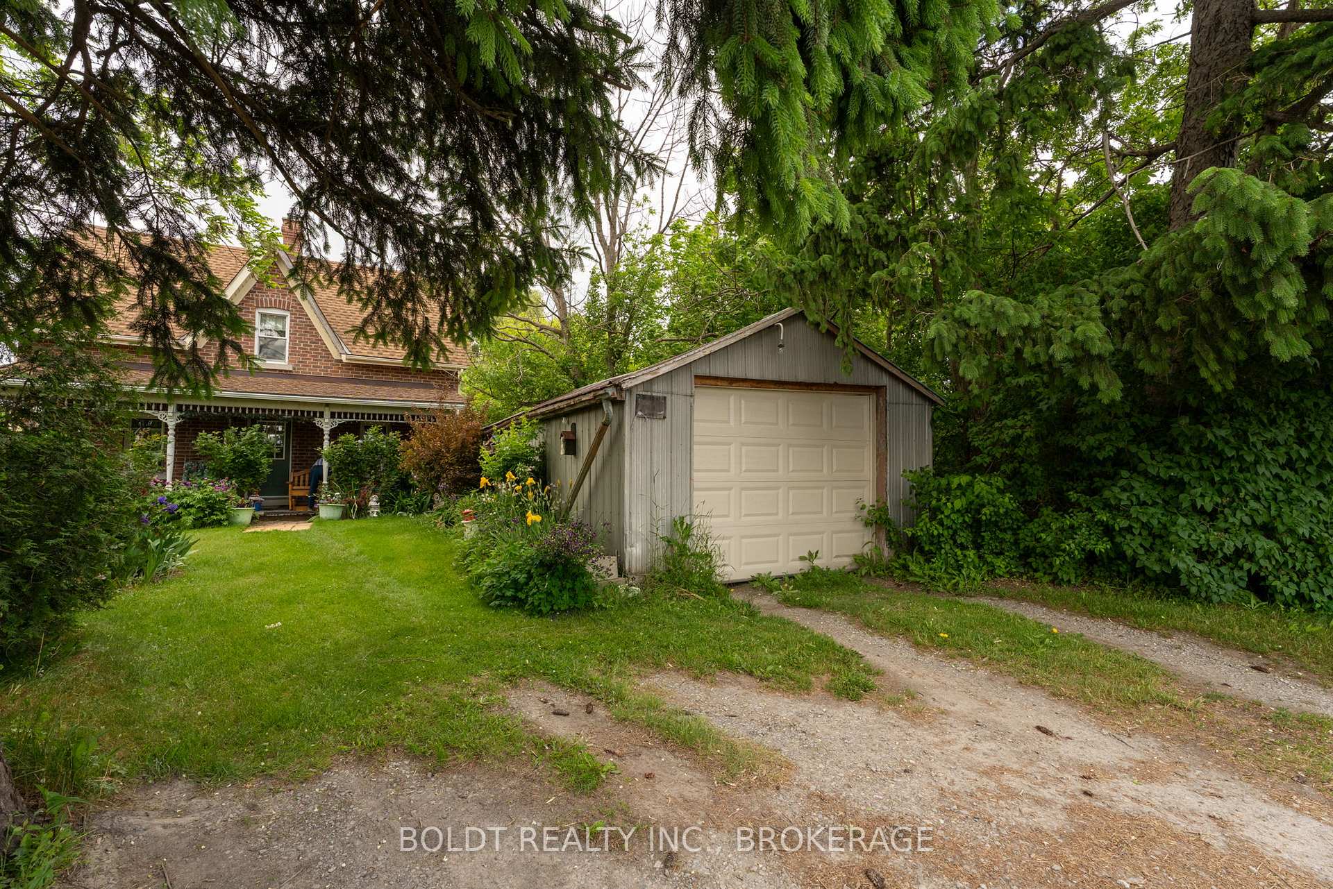 Photo 7 of 339 Eleventh Road E, Hamilton, Rural Stoney Creek — HOMEH