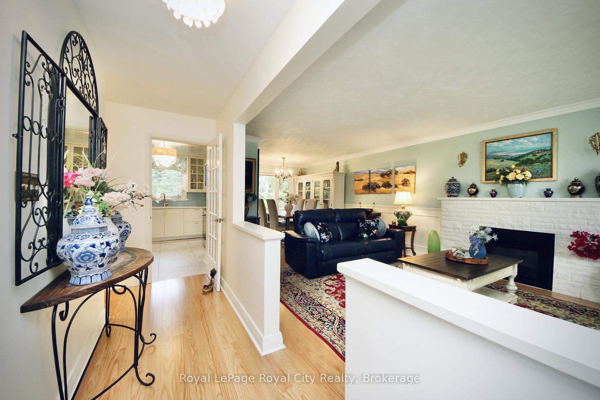 Photo 10 of 133 Westmount Road, Guelph, Exhibition Park — HOMEH