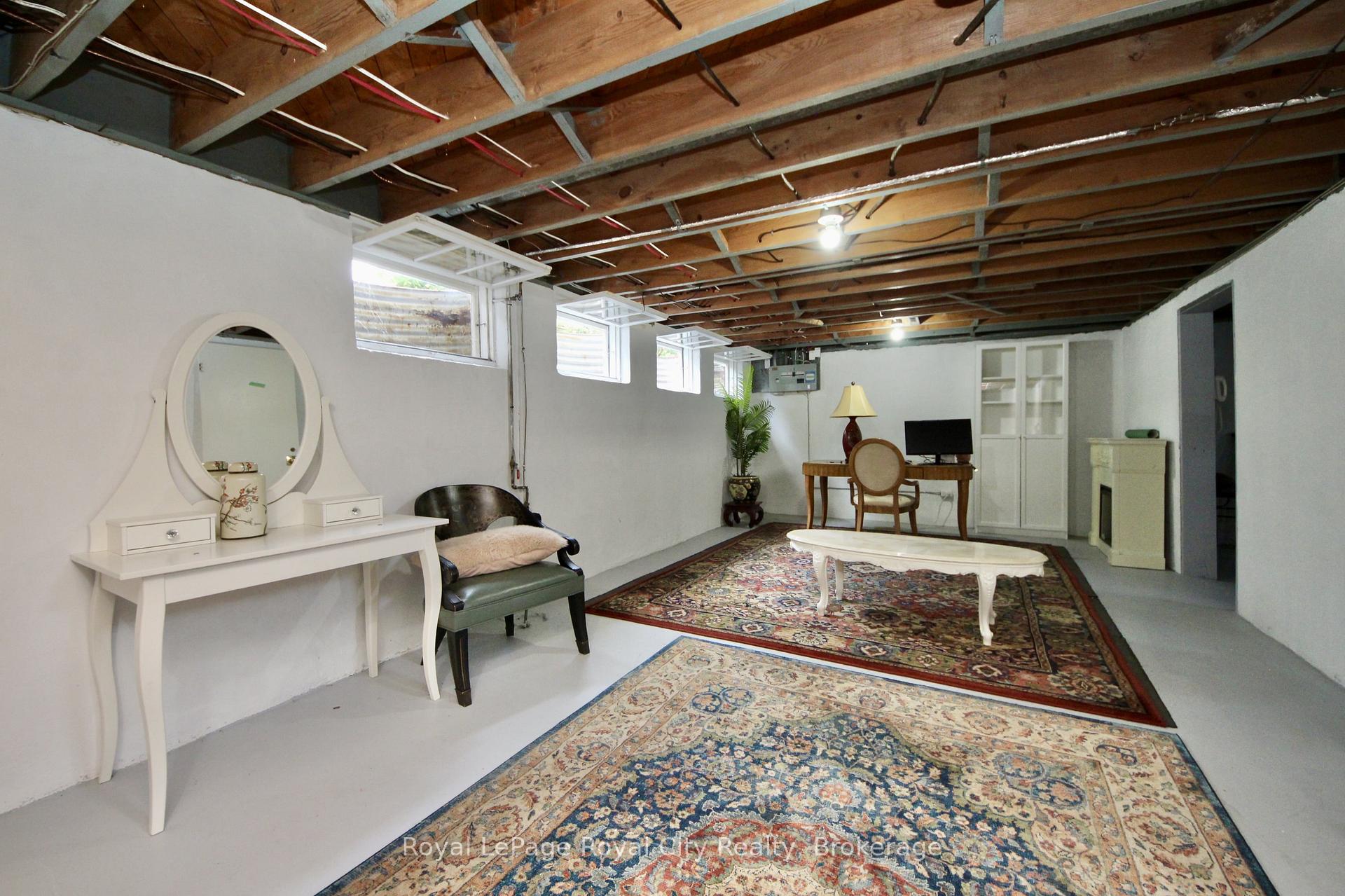 Photo 27 of 133 Westmount Road, Guelph, Exhibition Park — HOMEH
