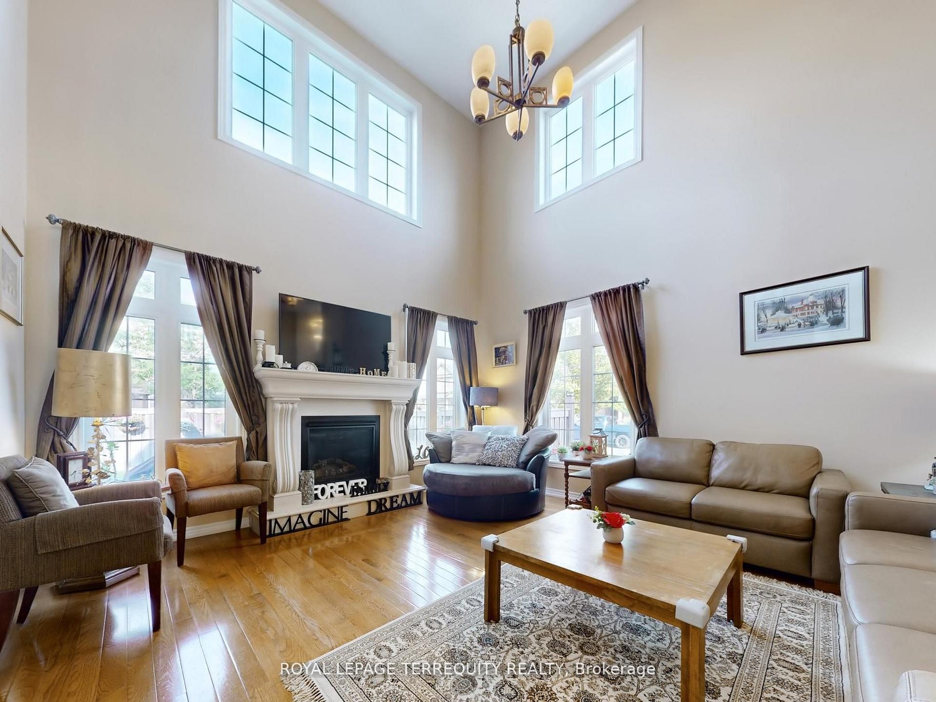 Photo 8 of 355 Giddings Crescent, Milton, Scott — HOMEH