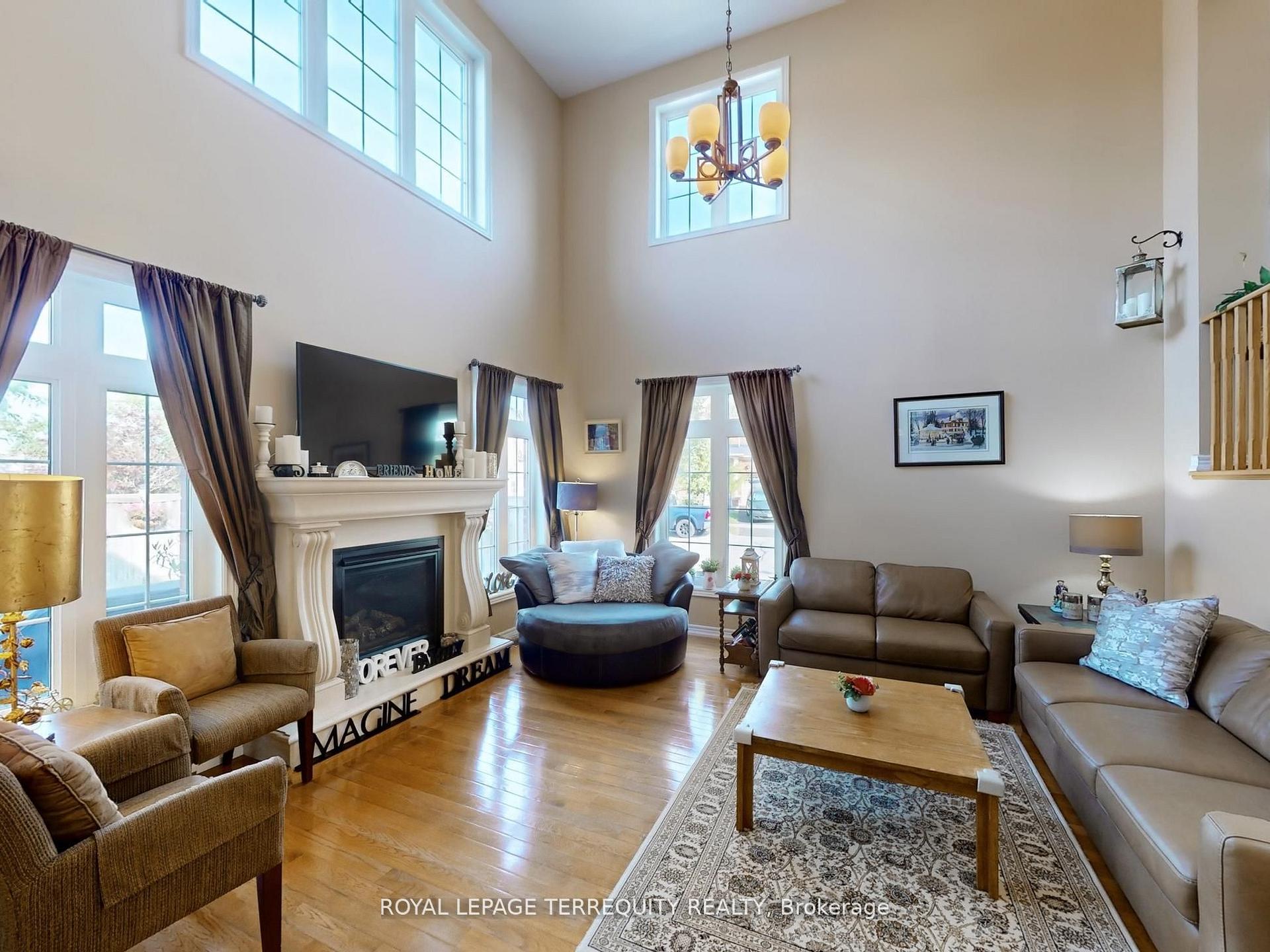 Photo 10 of 355 Giddings Crescent, Milton, Scott — HOMEH