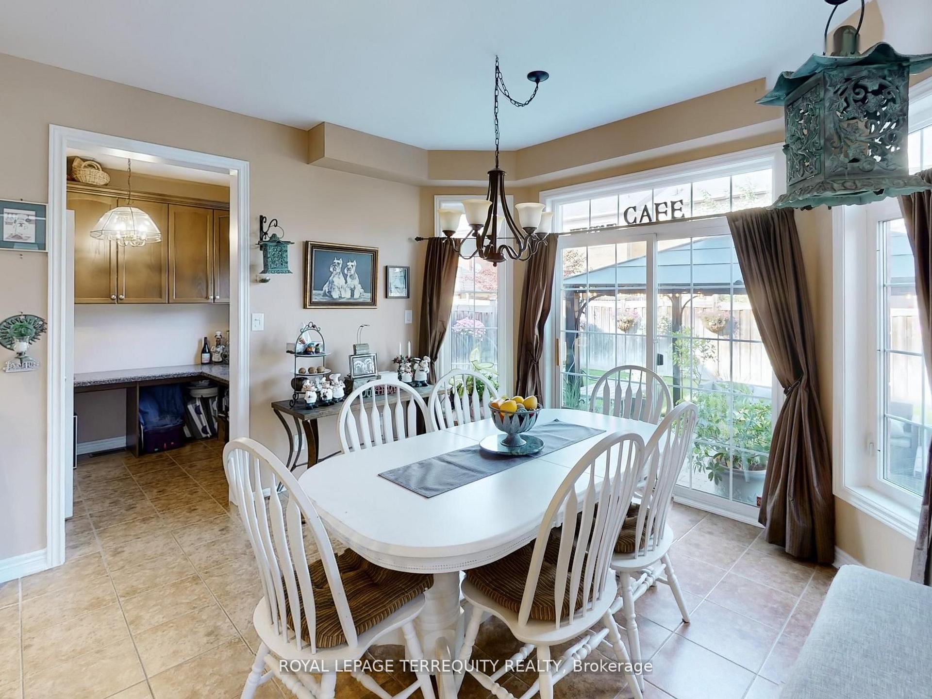 Photo 19 of 355 Giddings Crescent, Milton, Scott — HOMEH