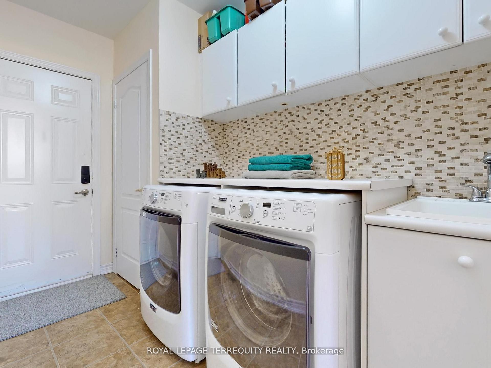 Photo 20 of 355 Giddings Crescent, Milton, Scott — HOMEH
