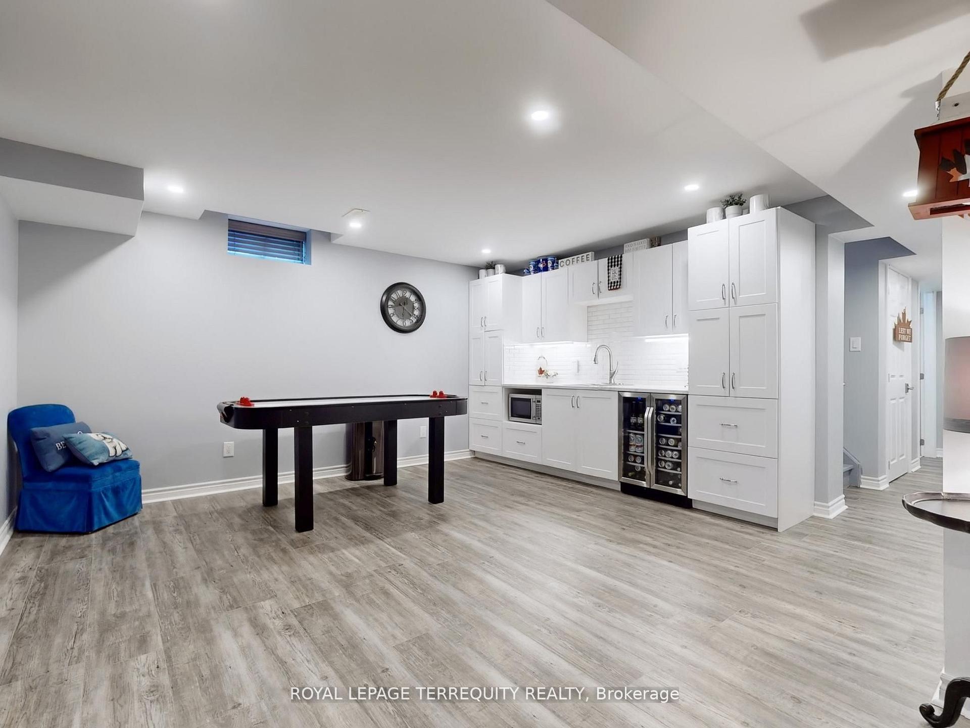 Photo 27 of 355 Giddings Crescent, Milton, Scott — HOMEH