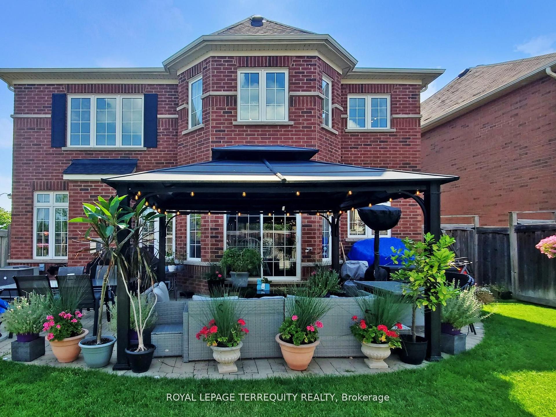 Photo 33 of 355 Giddings Crescent, Milton, Scott — HOMEH