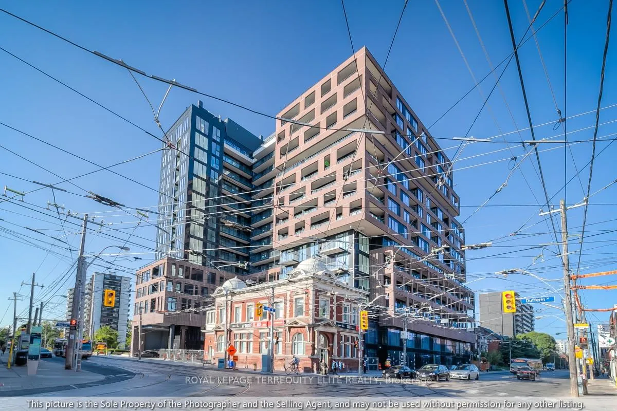 Photo 1 of Unit 425, 270 Dufferin Street, Toronto, South Parkdale — HOMEH