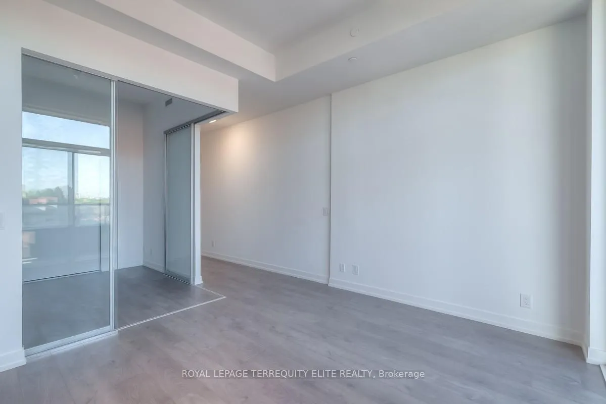 Photo 12 of Unit 425, 270 Dufferin Street, Toronto, South Parkdale — HOMEH