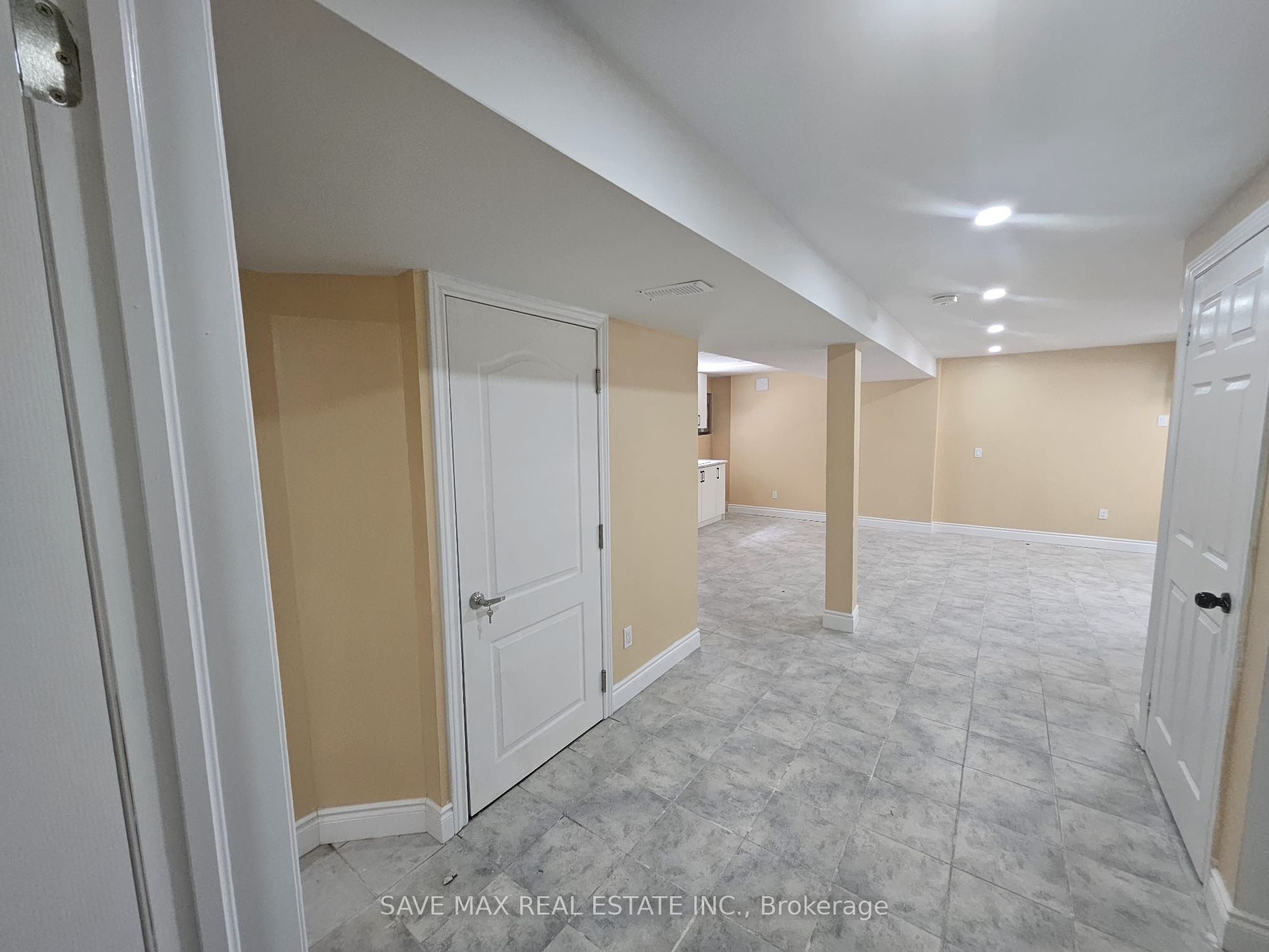 Photo 20 of Unit Basement, 75 Fountainbridge Drive, Caledon, Bolton East — HOMEH