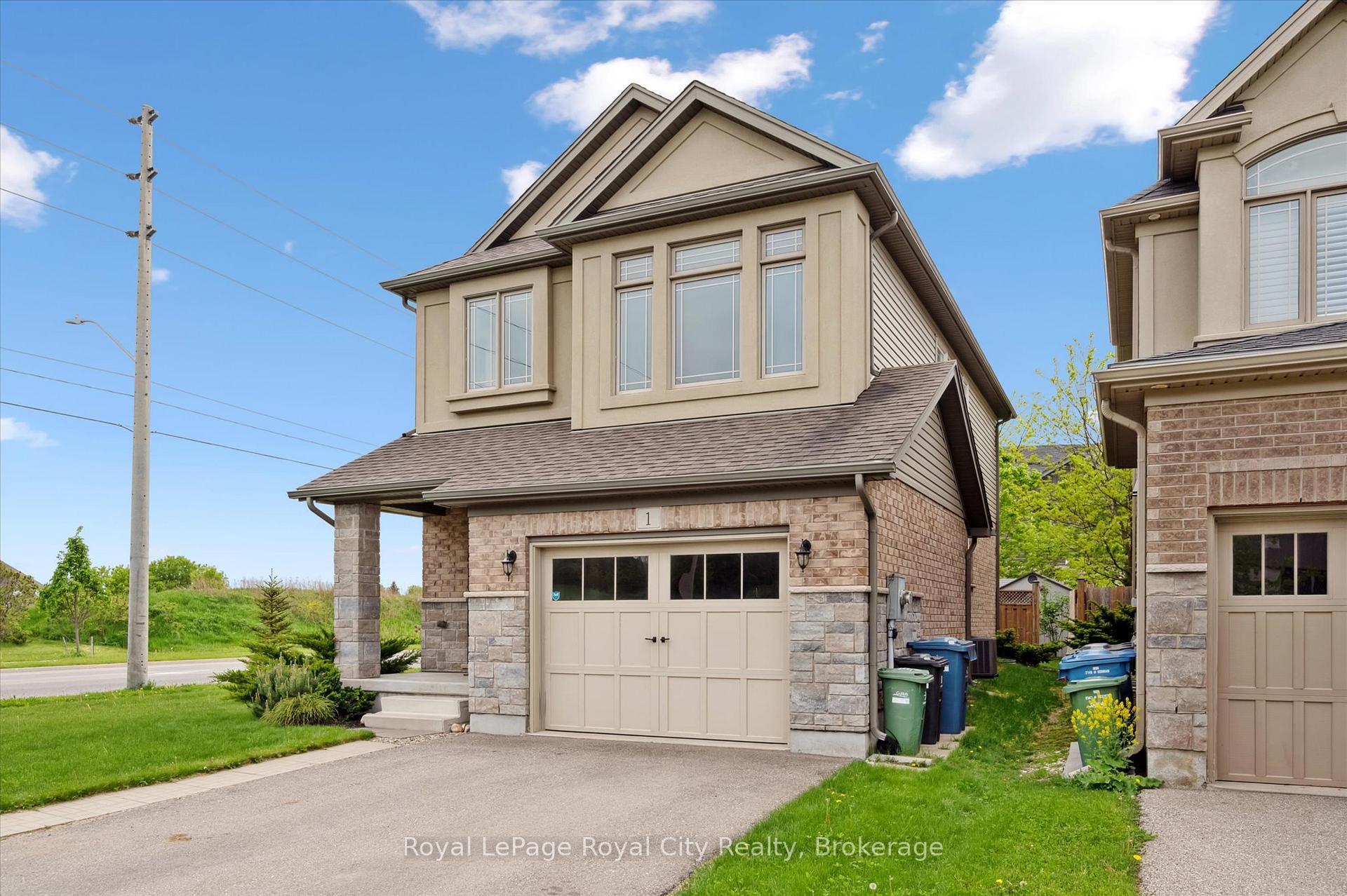 Photo 3 of 1 Samuel Drive, Guelph, Pineridge/Westminster Woods — HOMEH