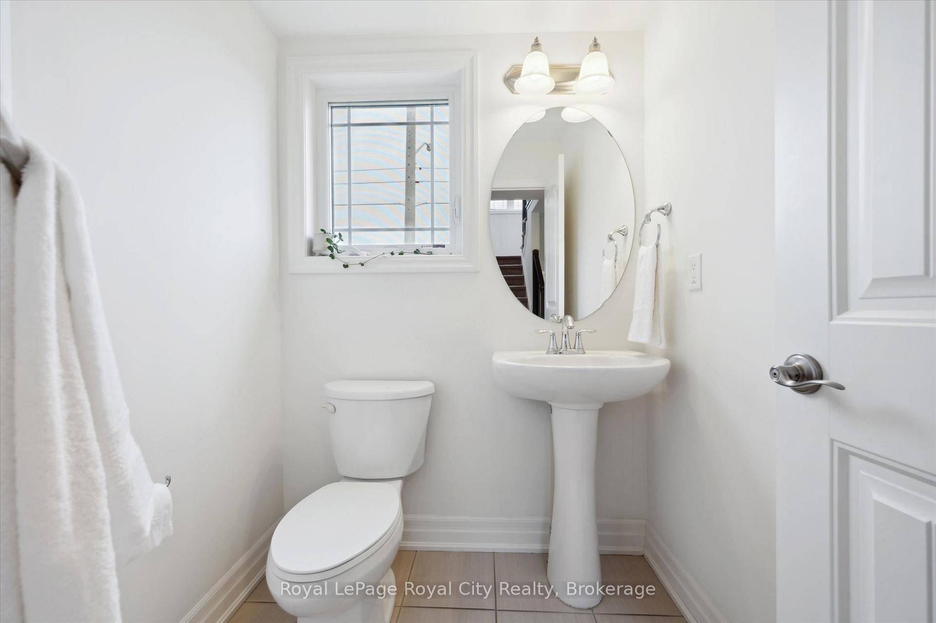 Photo 8 of 1 Samuel Drive, Guelph, Pineridge/Westminster Woods — HOMEH