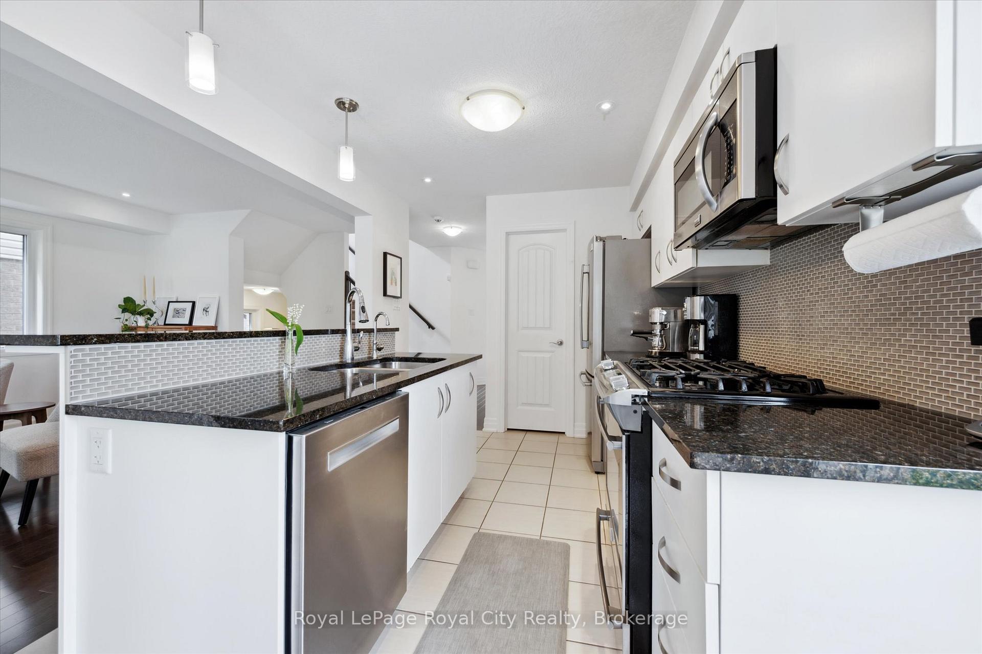 Photo 15 of 1 Samuel Drive, Guelph, Pineridge/Westminster Woods — HOMEH