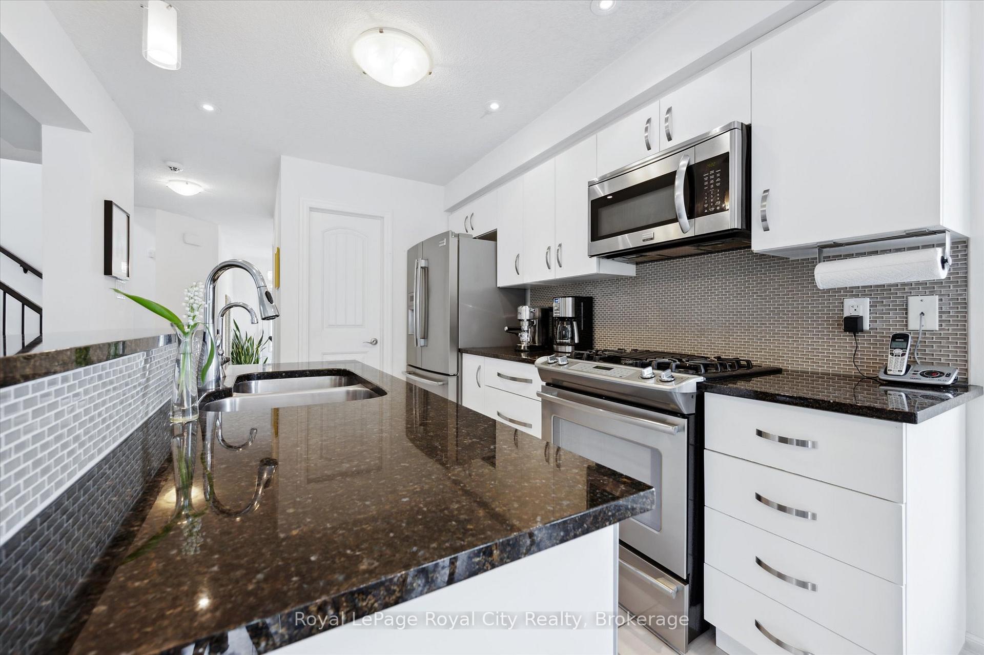 Photo 16 of 1 Samuel Drive, Guelph, Pineridge/Westminster Woods — HOMEH