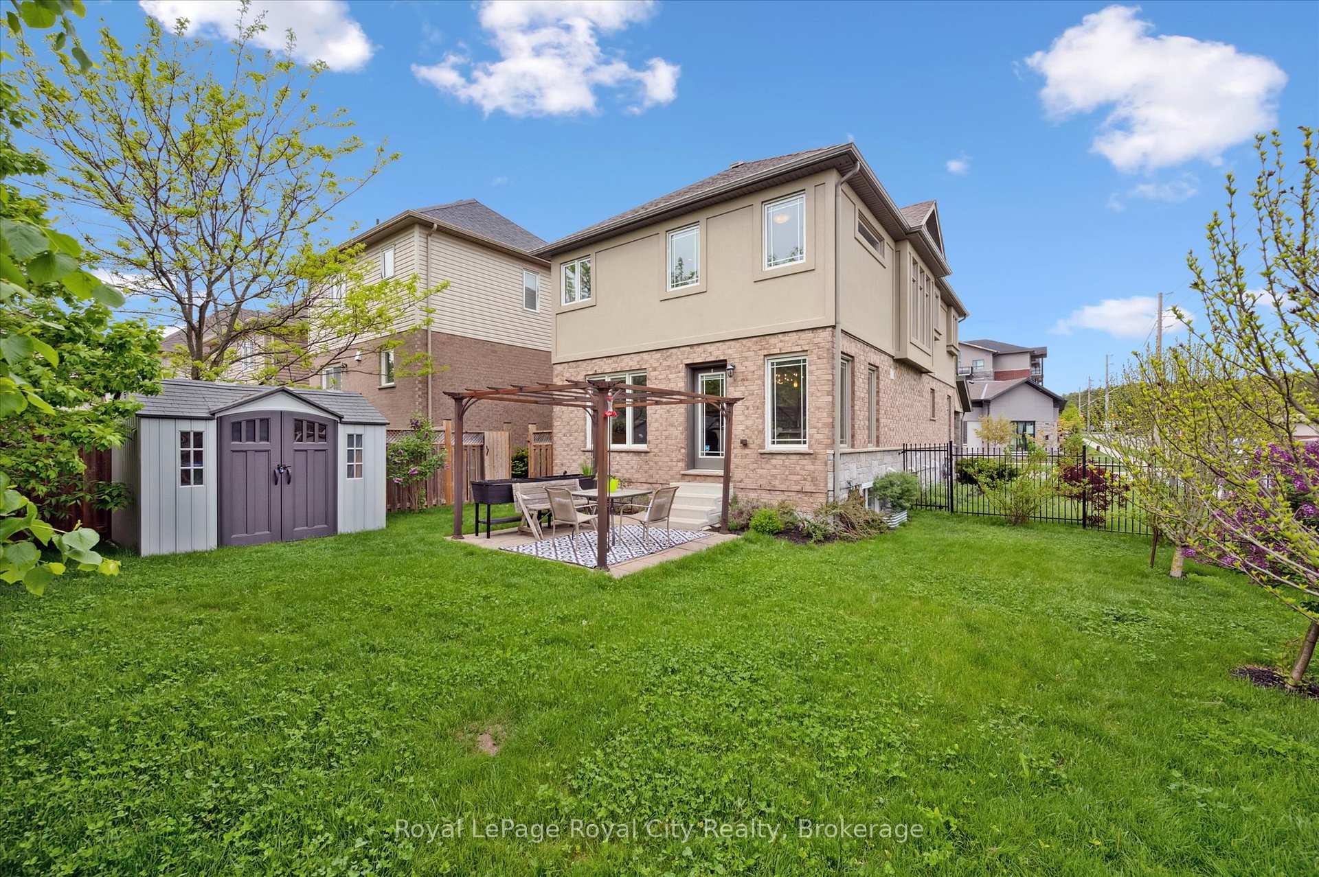 Photo 39 of 1 Samuel Drive, Guelph, Pineridge/Westminster Woods — HOMEH