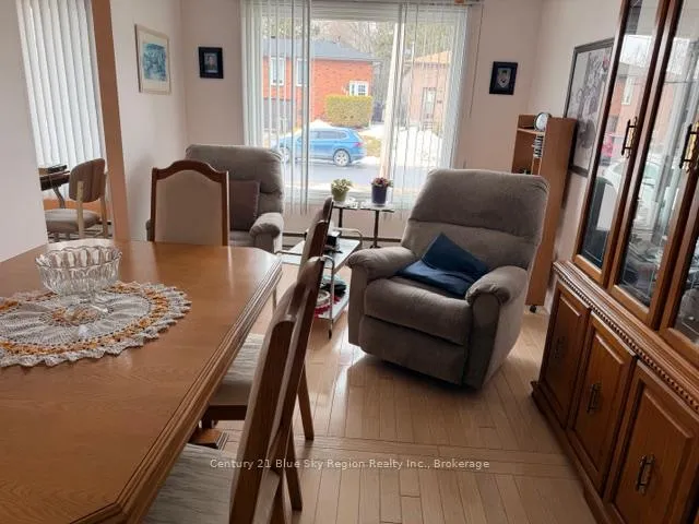 Photo 8 of 124 Blair Street, North Bay, Ferris — HOMEH