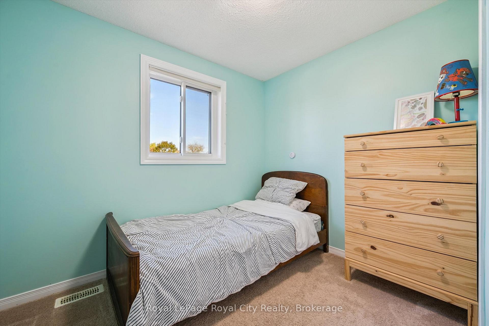 Photo 16 of 74 Troy Crescent, Guelph, Grange Road — HOMEH
