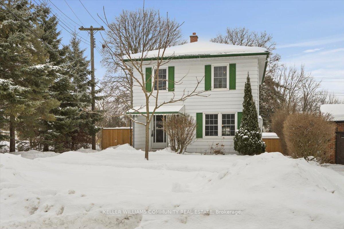 Front of 301 Aberdeen Avenue