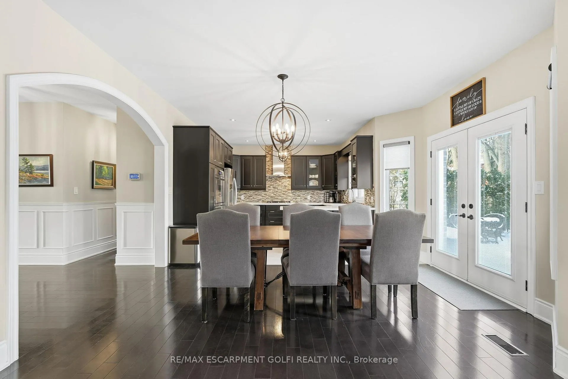 Photo 14 of 20 Vinegar Hill Street, Hamilton, Waterdown — HOMEH