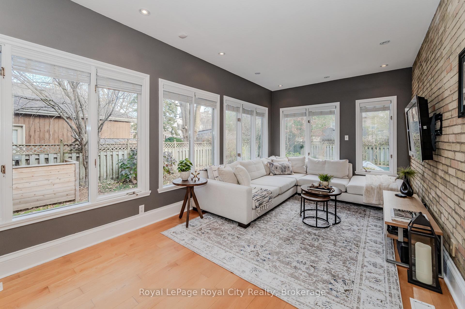 Photo 14 of 42 Liverpool Street, Guelph, Downtown — HOMEH